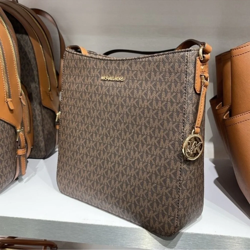 Michael Kors LG MESSENGER Crossbody BROWN - Picture 6 of 16